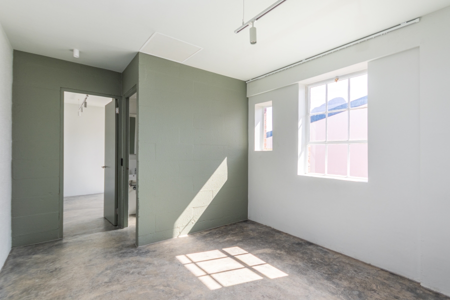 To Let 1 Bedroom Property for Rent in Gardens Western Cape